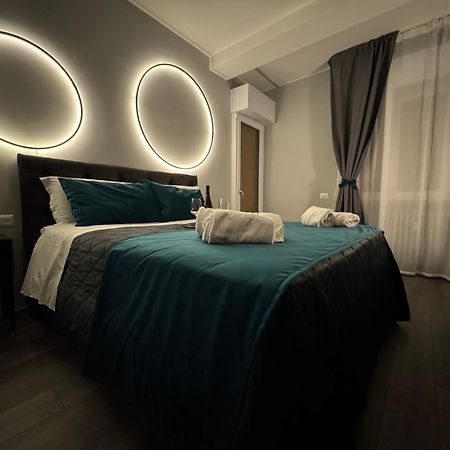 Meg Glamour Suite Milano Vicino I Navigli Milão Exterior foto
